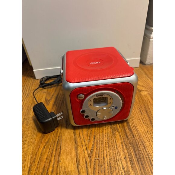 Jensen CD-555 Portable CD Player With Bluetooth & AM/FM Radio Red - Picture 1 of 7